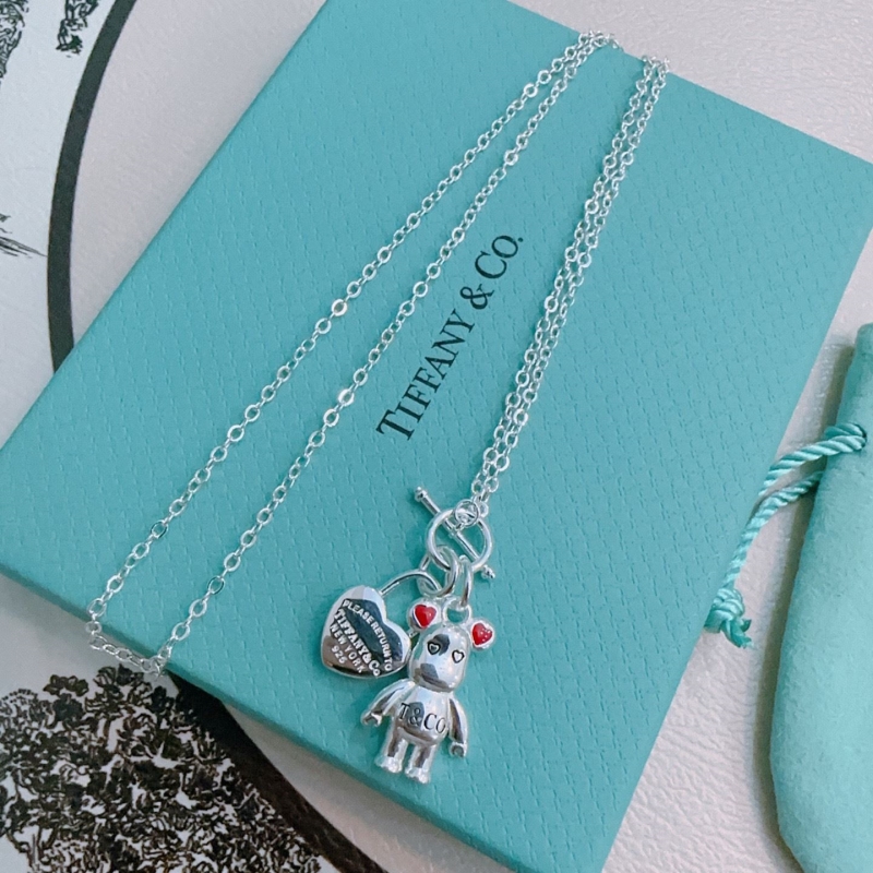 T*f*ny necklaces